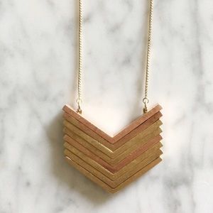 Madewell Rose Gold Arrowstack necklace